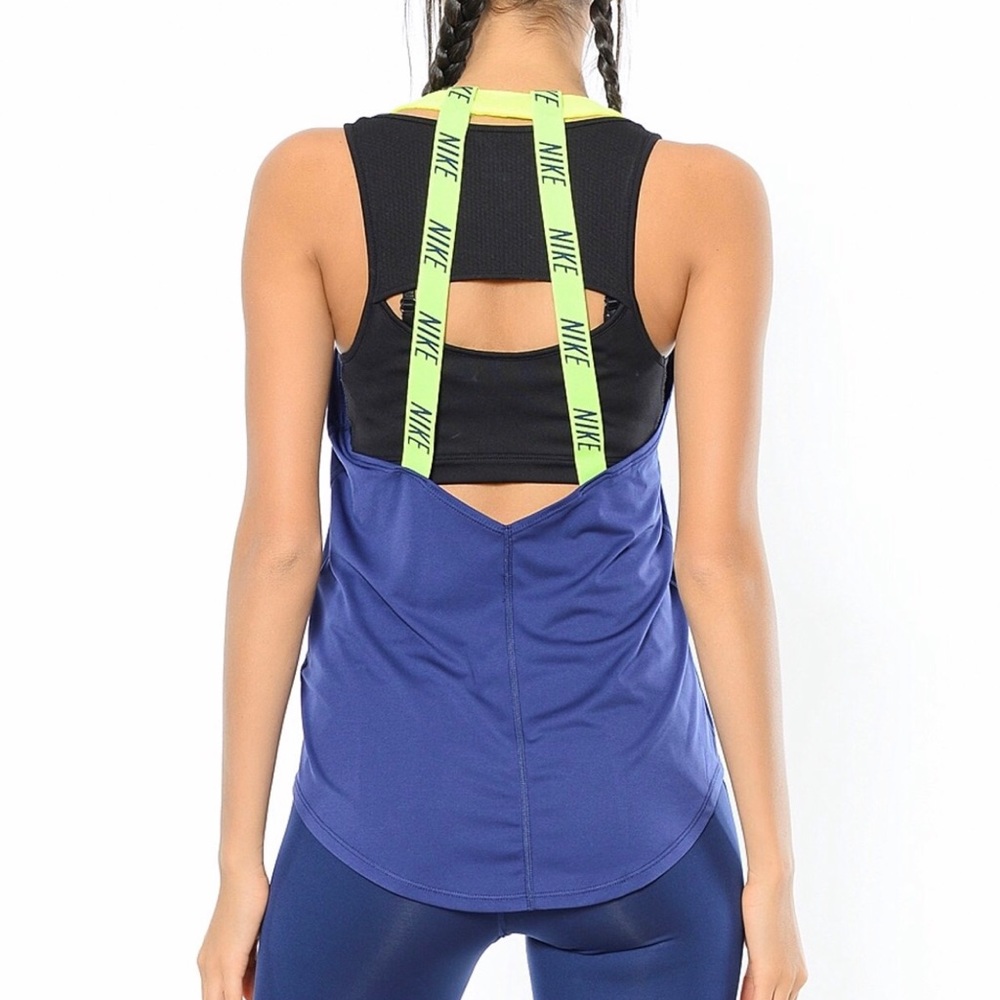 Nike tank